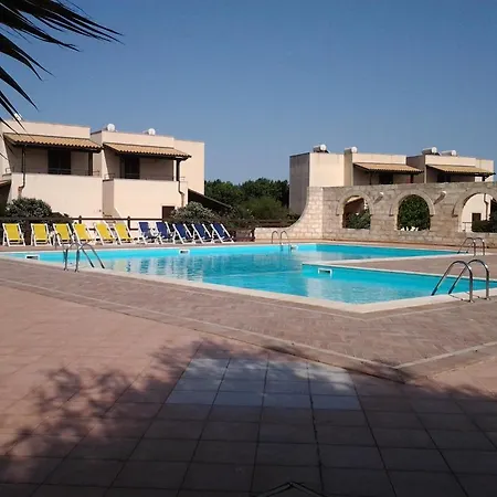Punta Longa 4*