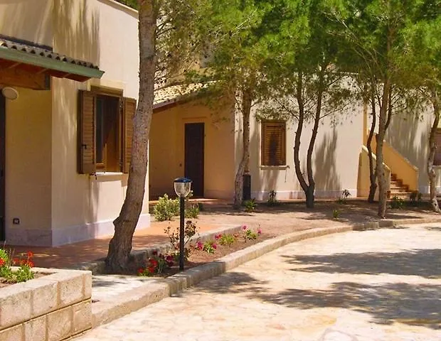 Punta Longa 4*