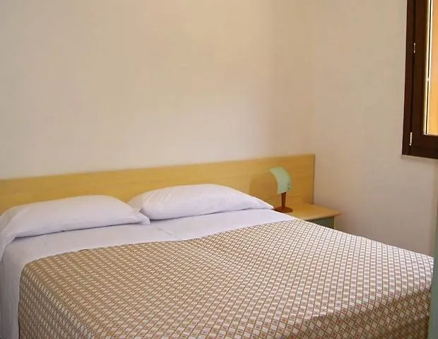 Punta Longa Aparthotel 4*