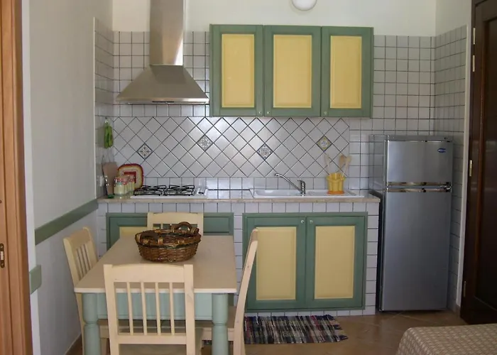 Aparthotel Punta Longa 4*